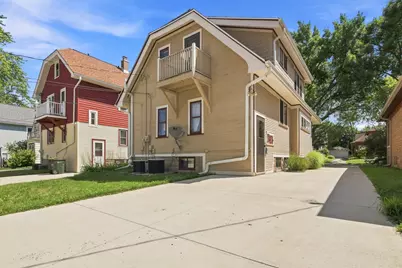 2551 N 66th St, Wauwatosa, WI 53213 - Photo 39