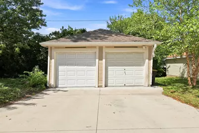 2551 N 66th St, Wauwatosa, WI 53213 - Photo 3