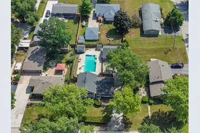 2910  Hickory Ln, Twin Lakes, WI 53181 - Photo 3