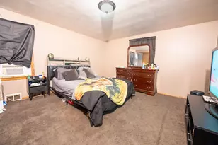 4057 N 84th St, Milwaukee, WI 53222 - Photo 9