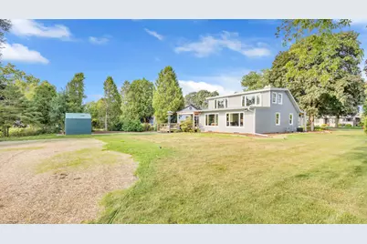 2503  Lakeshore Dr, Sheboygan, WI 53081 - Photo 29