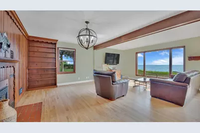 2503  Lakeshore Dr, Sheboygan, WI 53081 - Photo 7