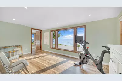 2503  Lakeshore Dr, Sheboygan, WI 53081 - Photo 15