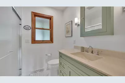 2503  Lakeshore Dr, Sheboygan, WI 53081 - Photo 13