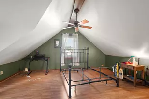 3373 S 19th St, Milwaukee, WI 53215 - Photo 15