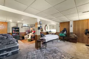 3373 S 19th St, Milwaukee, WI 53215 - Photo 17