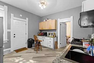 1131 S 17th St, Milwaukee, WI 53204 - Photo 11