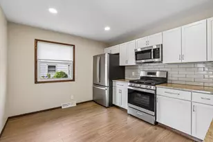 4120 S Regal Dr, New Berlin, WI 53151 - Photo 13