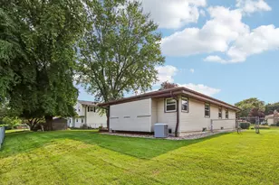 4120 S Regal Dr, New Berlin, WI 53151 - Photo 45
