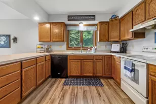 S89W23060 King Pkwy, Big Bend, WI 53103 - Photo 7