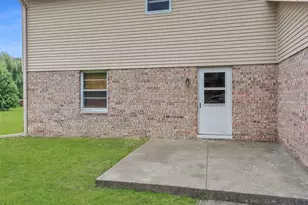 S89W23060 King Pkwy, Big Bend, WI 53103 - Photo 5