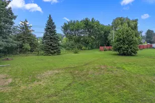 S89W23060 King Pkwy, Big Bend, WI 53103 - Photo 25