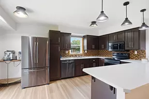 303 S 16th Ave, West Bend, WI 53095 - Photo 7