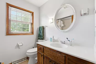 1232  Cavalier Dr, Waukesha, WI 53186 - Photo 17