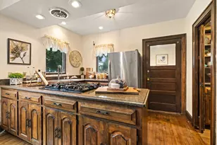 306 Park Ave, Pewaukee, WI 53072 - Photo 7