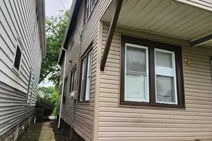 3024 N Richards St, Milwaukee, WI 53212 - Photo 5