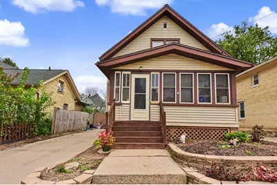 211 N 10th St, Watertown, WI 53094 - Photo 3