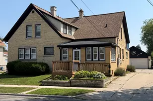 1321 S 16th St, Manitowoc, WI 54220 - Photo 1
