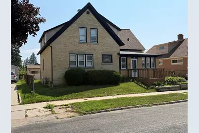 1321 S 16th St, Manitowoc, WI 54220 - Photo 3