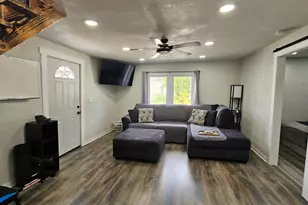 29 E State St, Hartford, WI 53027 - Photo 21