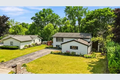 4819  Flambeau Dr, Racine, WI 53406 - Photo 37