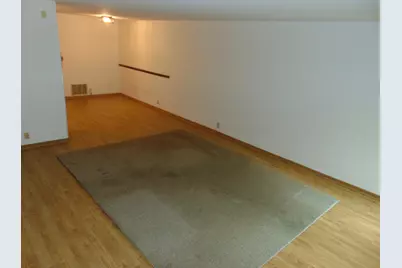 8933 N 70th St #8933, Milwaukee, WI 53223 - Photo 9