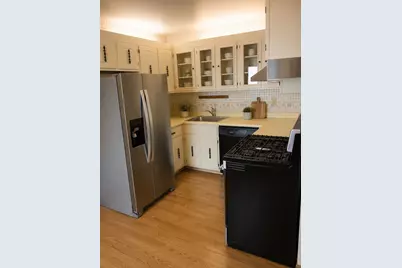 8933 N 70th St #8933, Milwaukee, WI 53223 - Photo 3