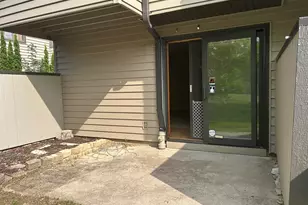 8933 N 70th St, Milwaukee, WI 53223 - Photo 17