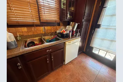 2727 N 56th St #2727A, Milwaukee, WI 53210 - Photo 11