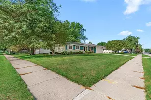 309 Braatz Dr, Kewaskum, WI 53040 - Photo 45