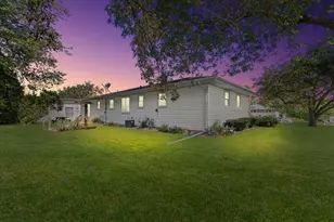309 Braatz Dr, Kewaskum, WI 53040 - Photo 41