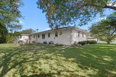 309  Braatz Dr, Kewaskum, WI 53040 - Photo 39