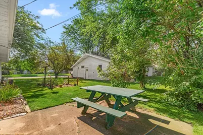 309  Braatz Dr, Kewaskum, WI 53040 - Photo 37