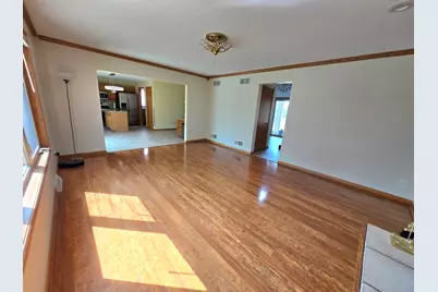 8401  Kingsway Ln, Sturtevant, WI 53177 - Photo 21