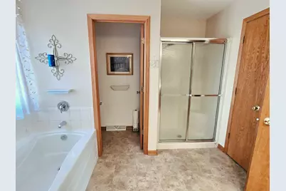 8401  Kingsway Ln, Sturtevant, WI 53177 - Photo 49