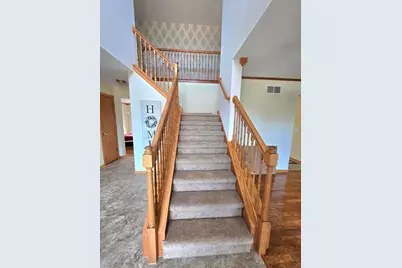 8401  Kingsway Ln, Sturtevant, WI 53177 - Photo 7