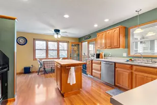 425 Church St, Holmen, WI 54636 - Photo 9