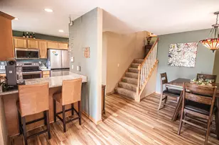 W200N16856 Park Ct, Jackson, WI 53037 - Photo 7