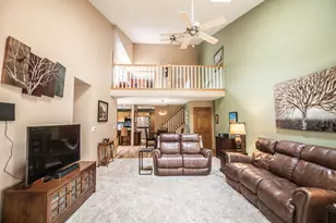 W200N16856 Park Ct, Jackson, WI 53037 - Photo 39