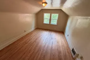 222 N 73rd St, Milwaukee, WI 53213 - Photo 13