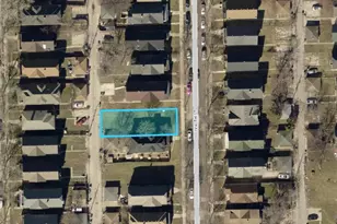 2541 N 40th St, Milwaukee, WI 53210 - Photo 1