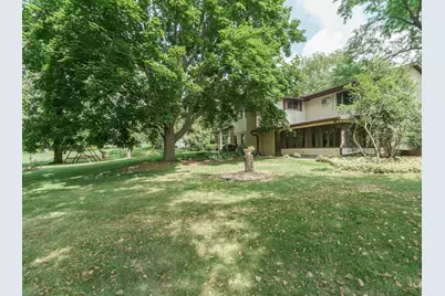 1408  Country Club Ln, Watertown, WI 53098 - Photo 5