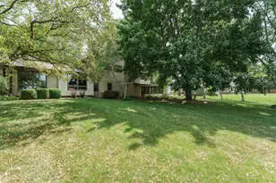 1408 Country Club Ln, Watertown, WI 53098 - Photo 5