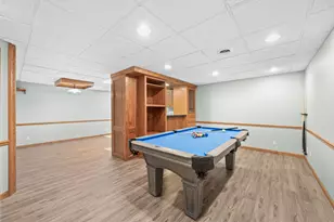 8110 S Forest Hills Circle, Franklin, WI 53132 - Photo 21