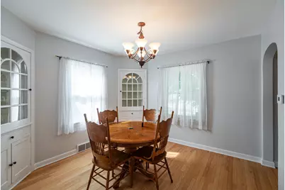 1920  Madison St, La Crosse, WI 54601 - Photo 9