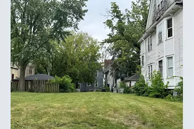 4211 W Spaulding Pl, Milwaukee, WI 53208 - Photo 1