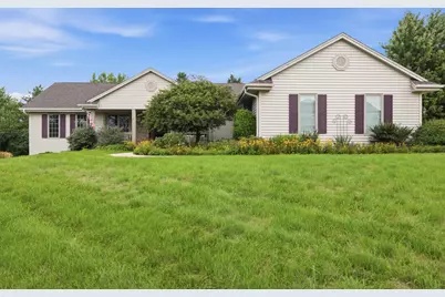 4820 W Alesci Dr, Franklin, WI 53132 - Photo 31