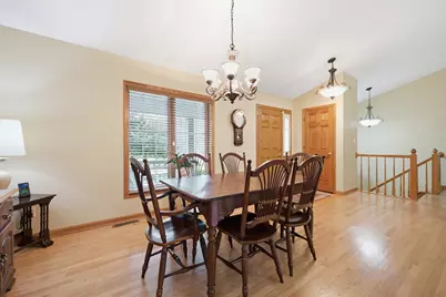 4820 W Alesci Dr, Franklin, WI 53132 - Photo 37