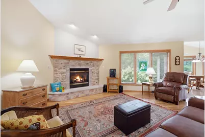 4820 W Alesci Dr, Franklin, WI 53132 - Photo 3