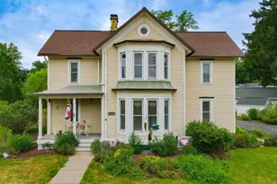 332 Riverside Dr, Fort Atkinson, WI 53538 - Photo 1